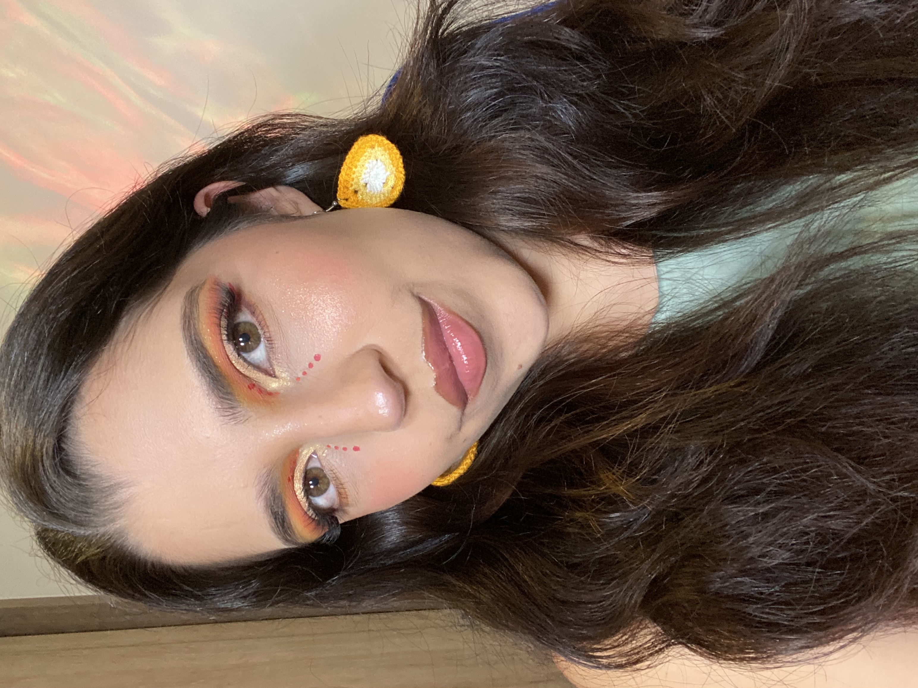 Maquillaje en tonos naranja — imagen 1 de 1